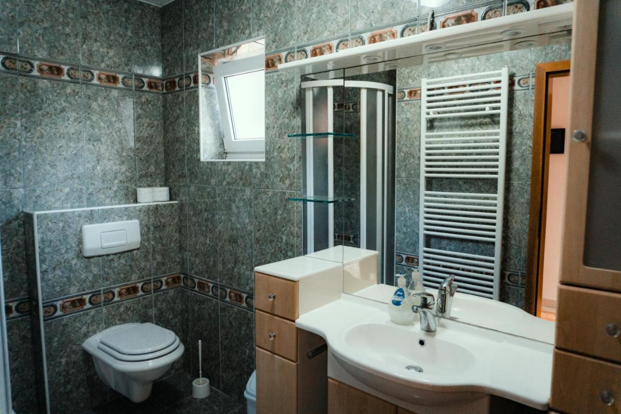 Holiday Home Rozic - Villa With Private Seasonal Heated Pool Mostar Exteriör bild