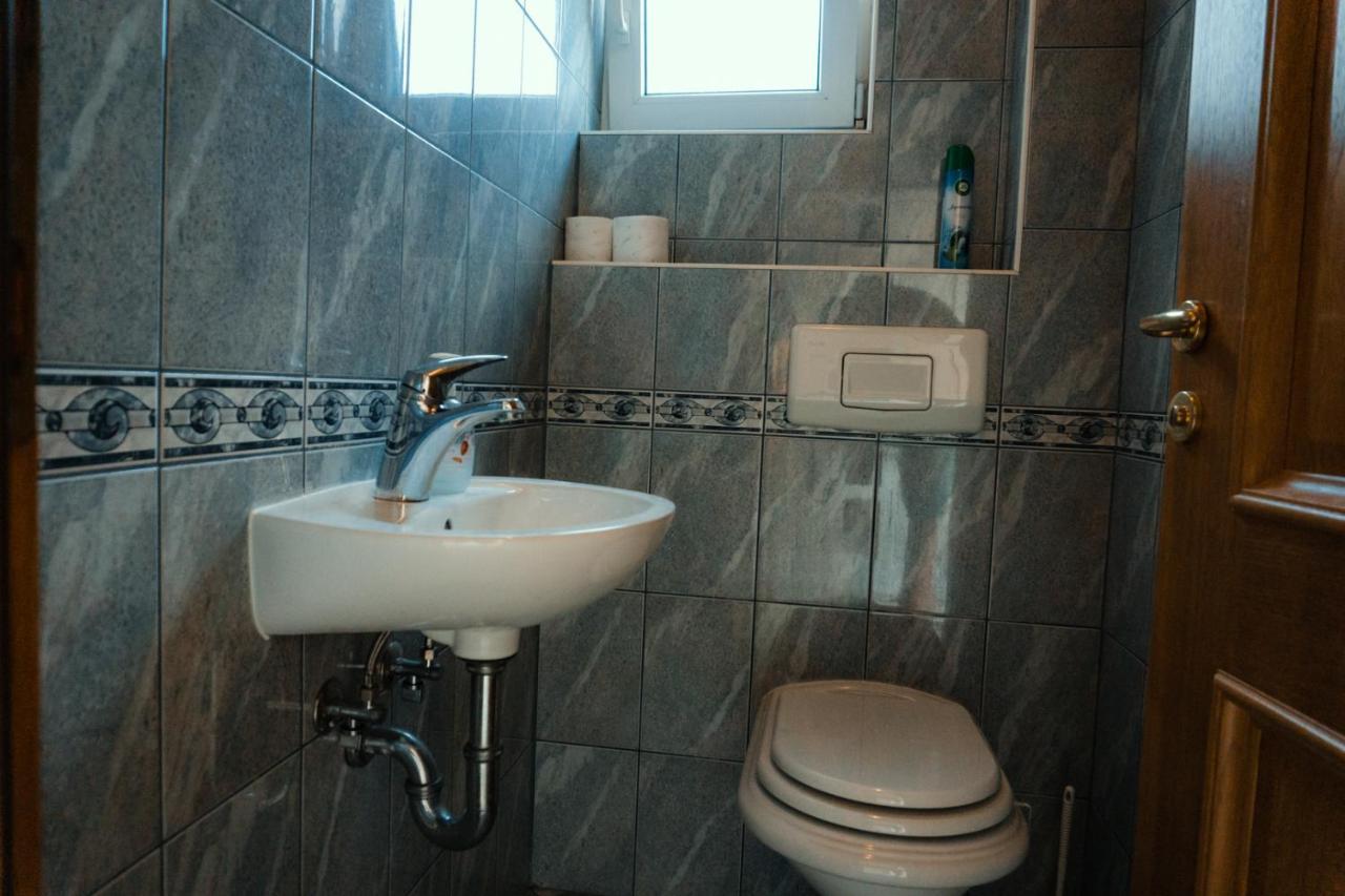 Holiday Home Rozic - Villa With Private Seasonal Heated Pool Mostar Exteriör bild