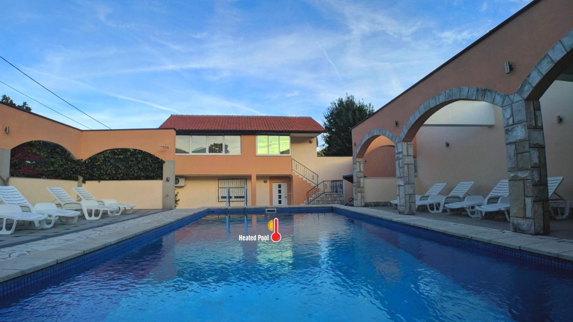 Holiday Home Rozic - Villa With Private Seasonal Heated Pool Mostar Exteriör bild