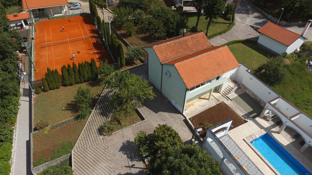 Holiday Home Rozic - Villa With Private Seasonal Heated Pool Mostar Exteriör bild