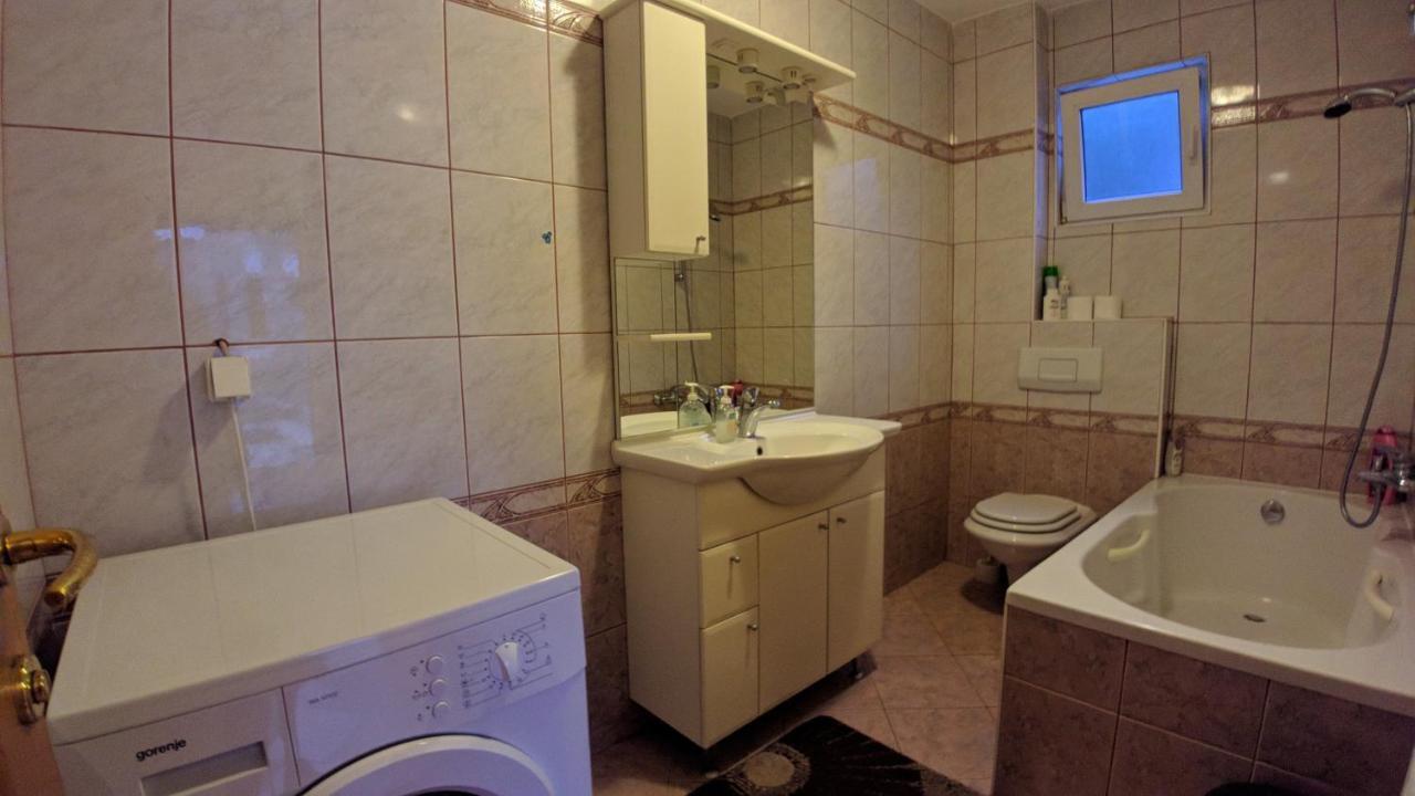 Holiday Home Rozic - Villa With Private Seasonal Heated Pool Mostar Exteriör bild